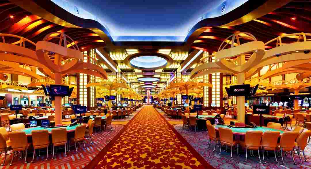 Sảnh Casino tích hợp resort sẽ mang đến cho bạn không gian tuyệt vời