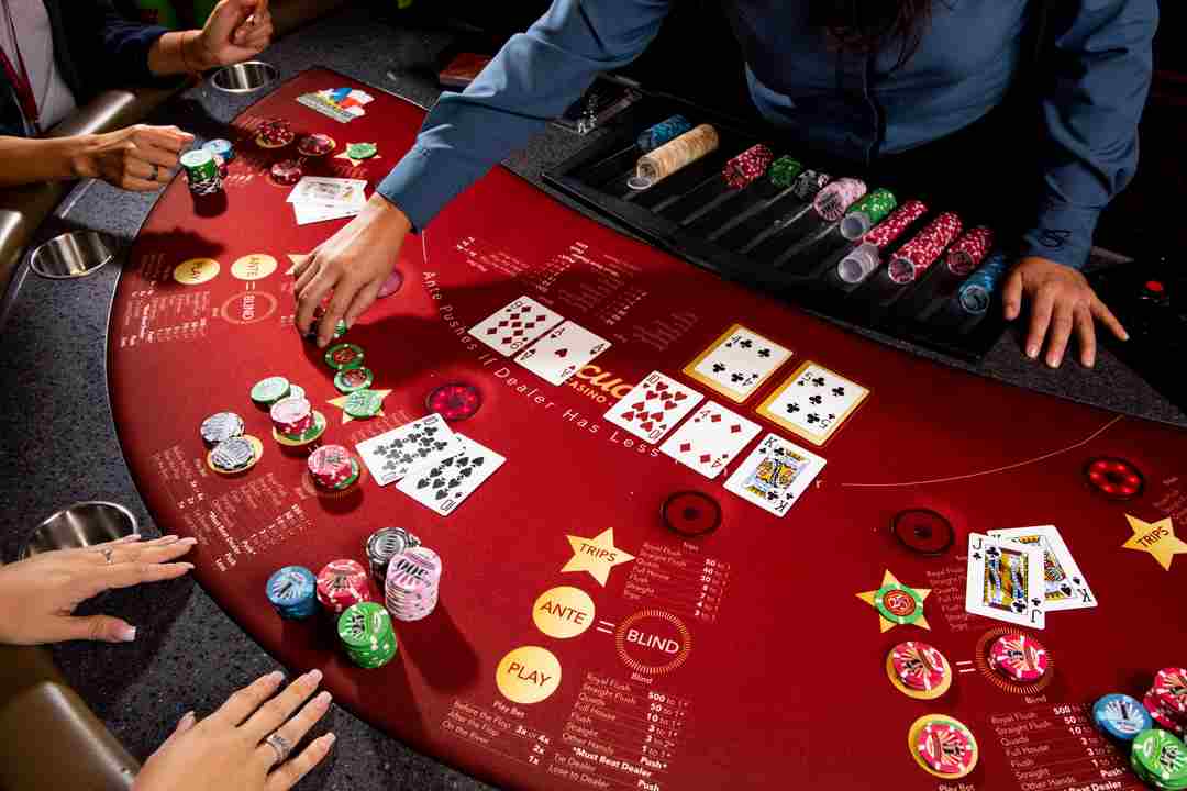 Poker là hình thức cá cược trí tuệ nổi trội tại Las Vegas Sun