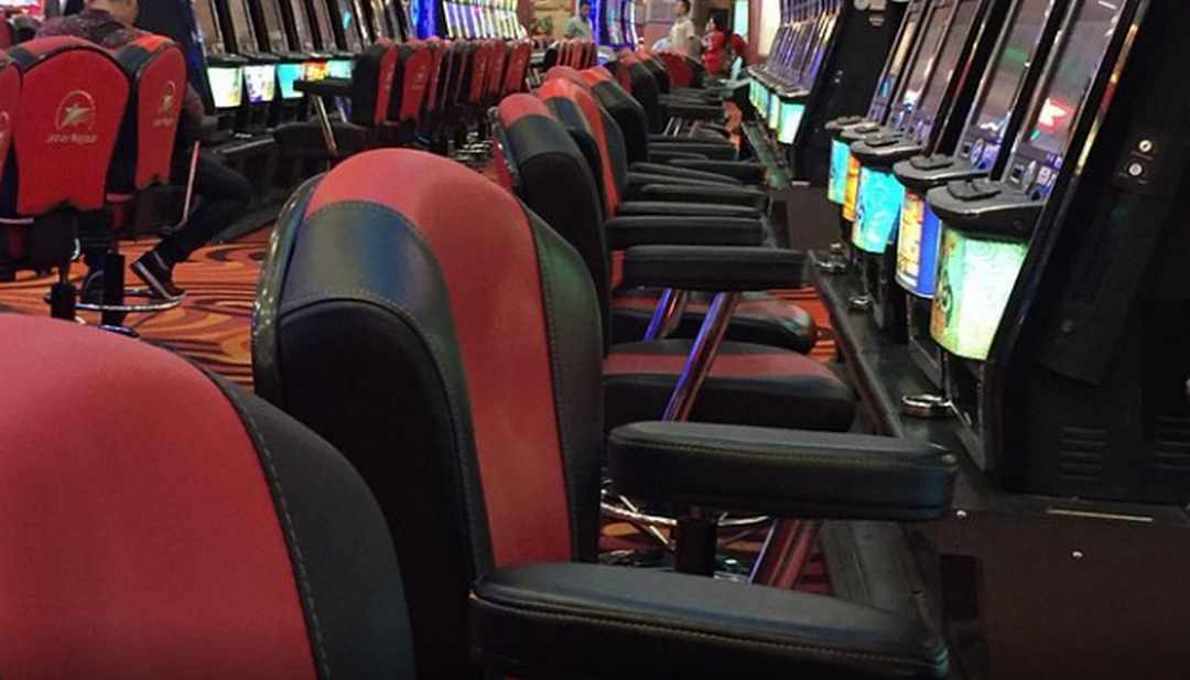 Máy đánh bạc  Star Vegas với số lượng lớn cho bạn tha hồ tung quẩy